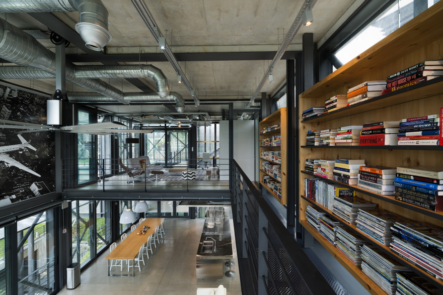 Cantilever House | Design Unit Sdn Bhd-43