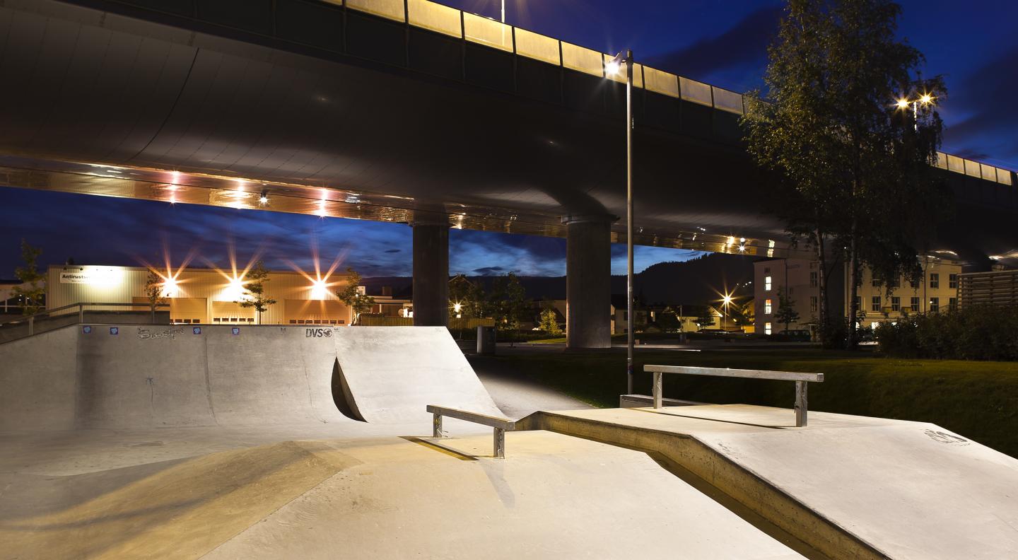 Bruparken 高架桥下运动空间景观-8