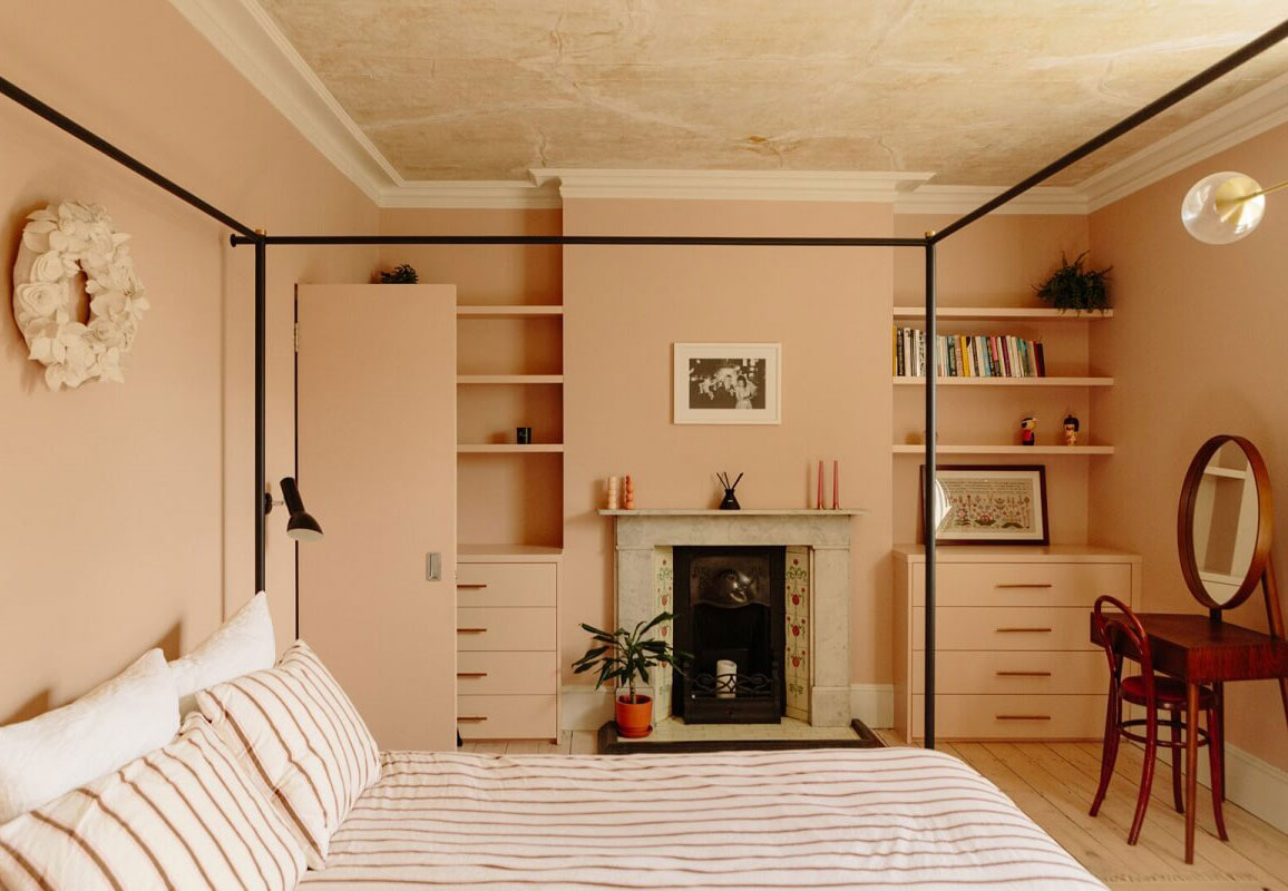 伦敦绿色客厅与桃色卧室的维多利亚式住宅设计-12