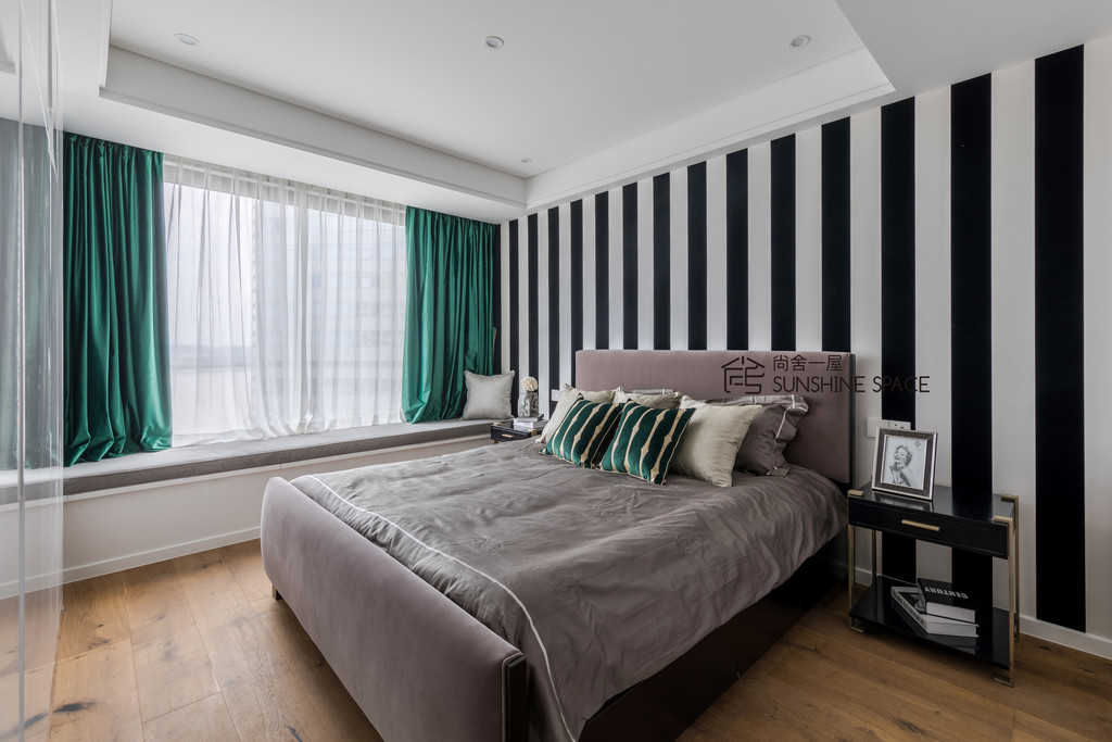 钱塘江畔的现代轻奢之家-33