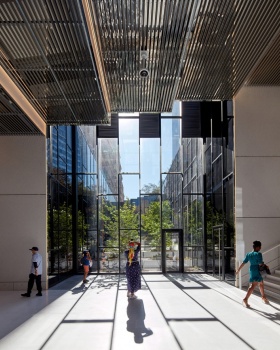 法国 Pont de Sèvres 街区公共通道改造丨Atelier du Pont