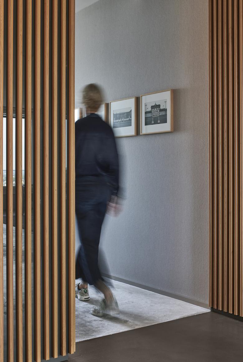 在历史办公环境中居住丨德国科隆-14