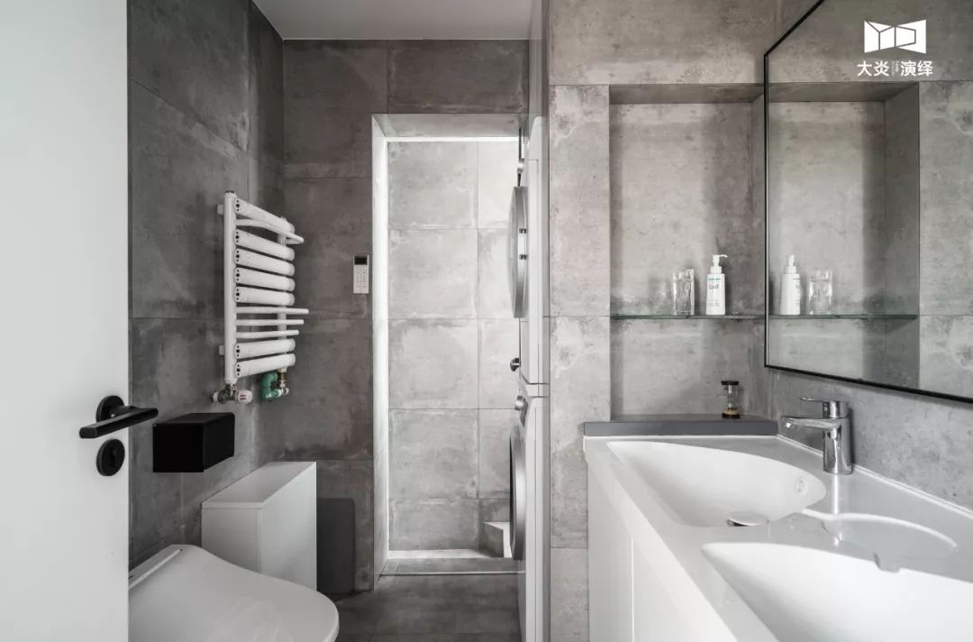 极简黑白灰,小户型 LOFT 变大 house-84