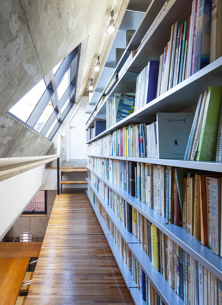 加尔穆里出版社-10