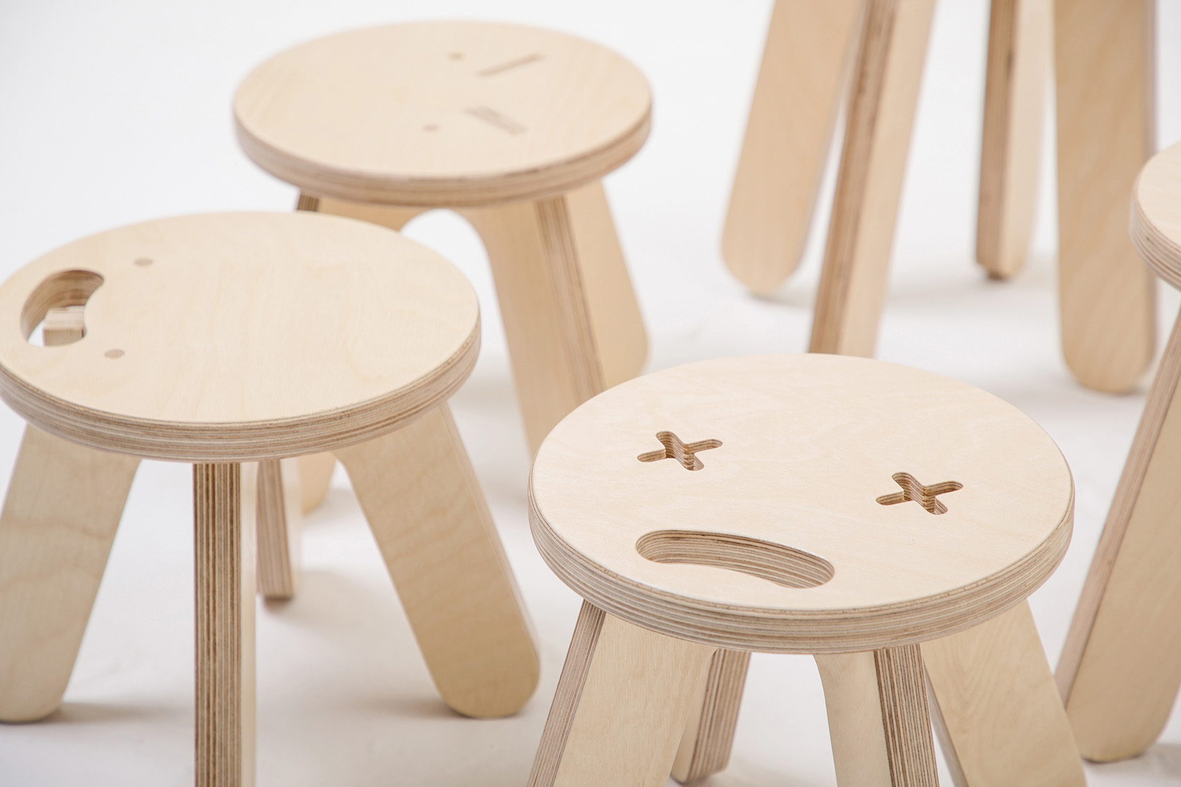 数字时代的家居表情——点造“椅 moji”系列-8