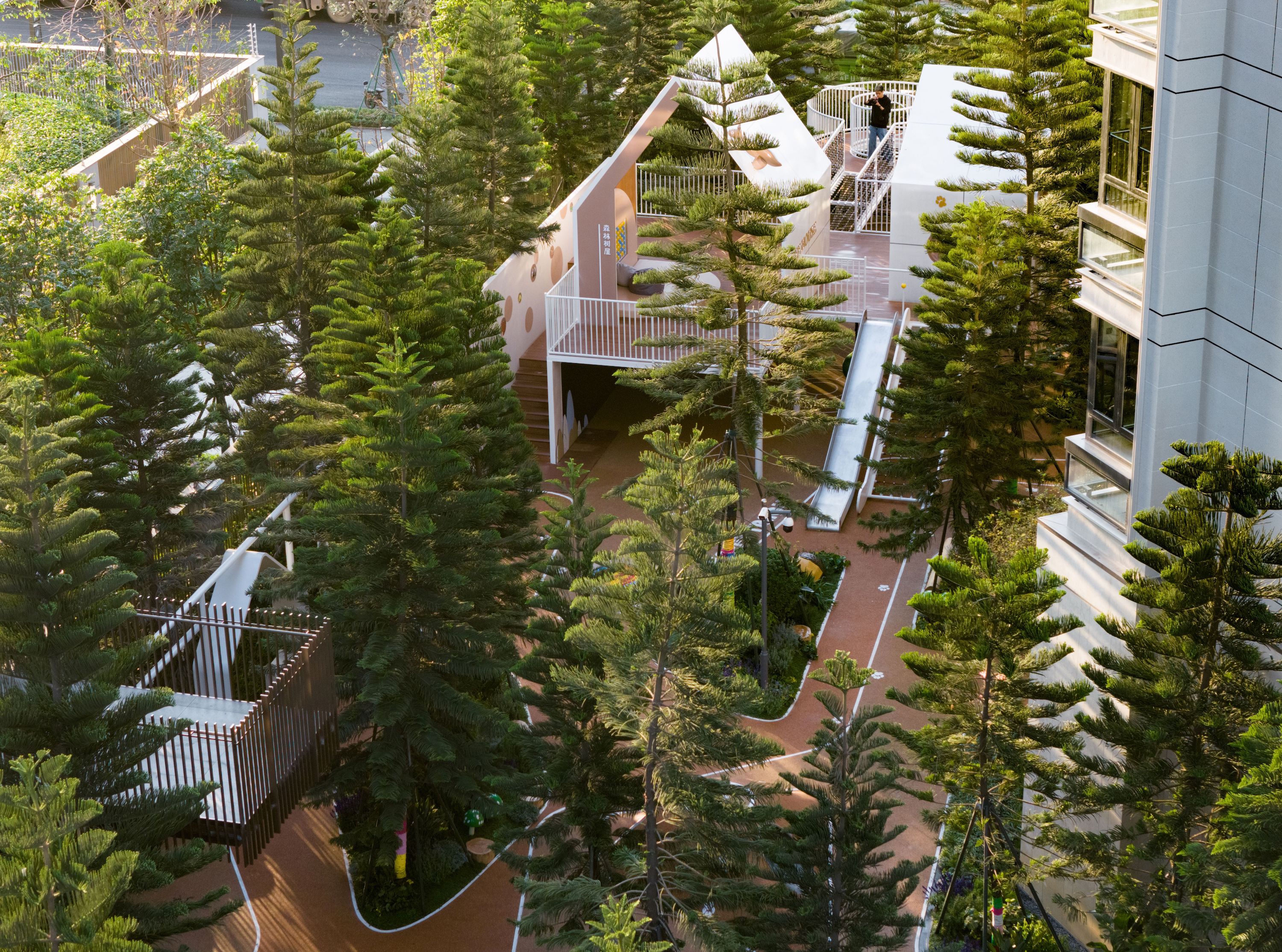 华润置地·东莞松湖润府大区丨中国东莞丨广亩景观-12