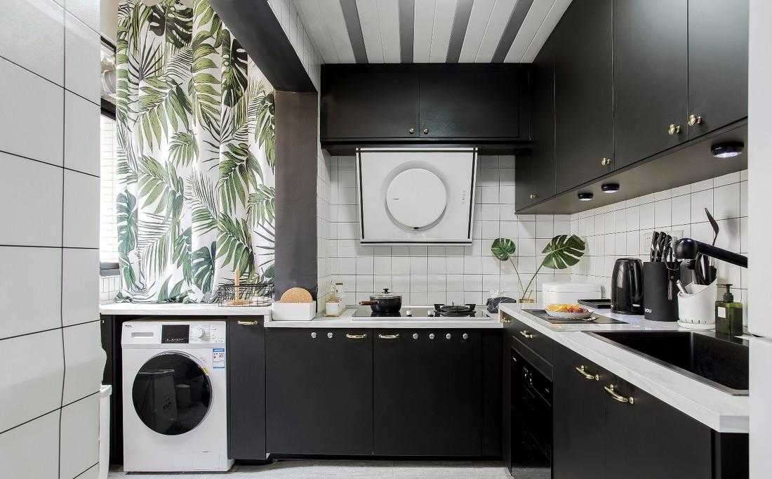 广州盈彩美居 78 平二手房翻新，打造超大厨房与个性空间-40