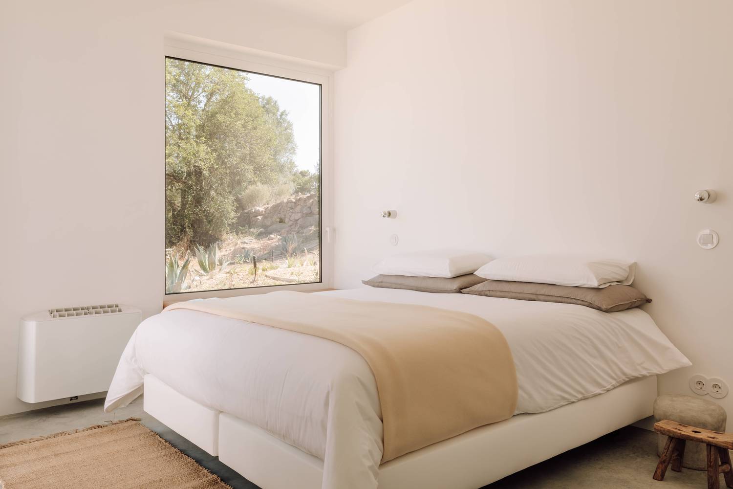 对葡萄牙海滨城市阿尔加维传统建筑诠释的豪宅设计丨戈者设计-14