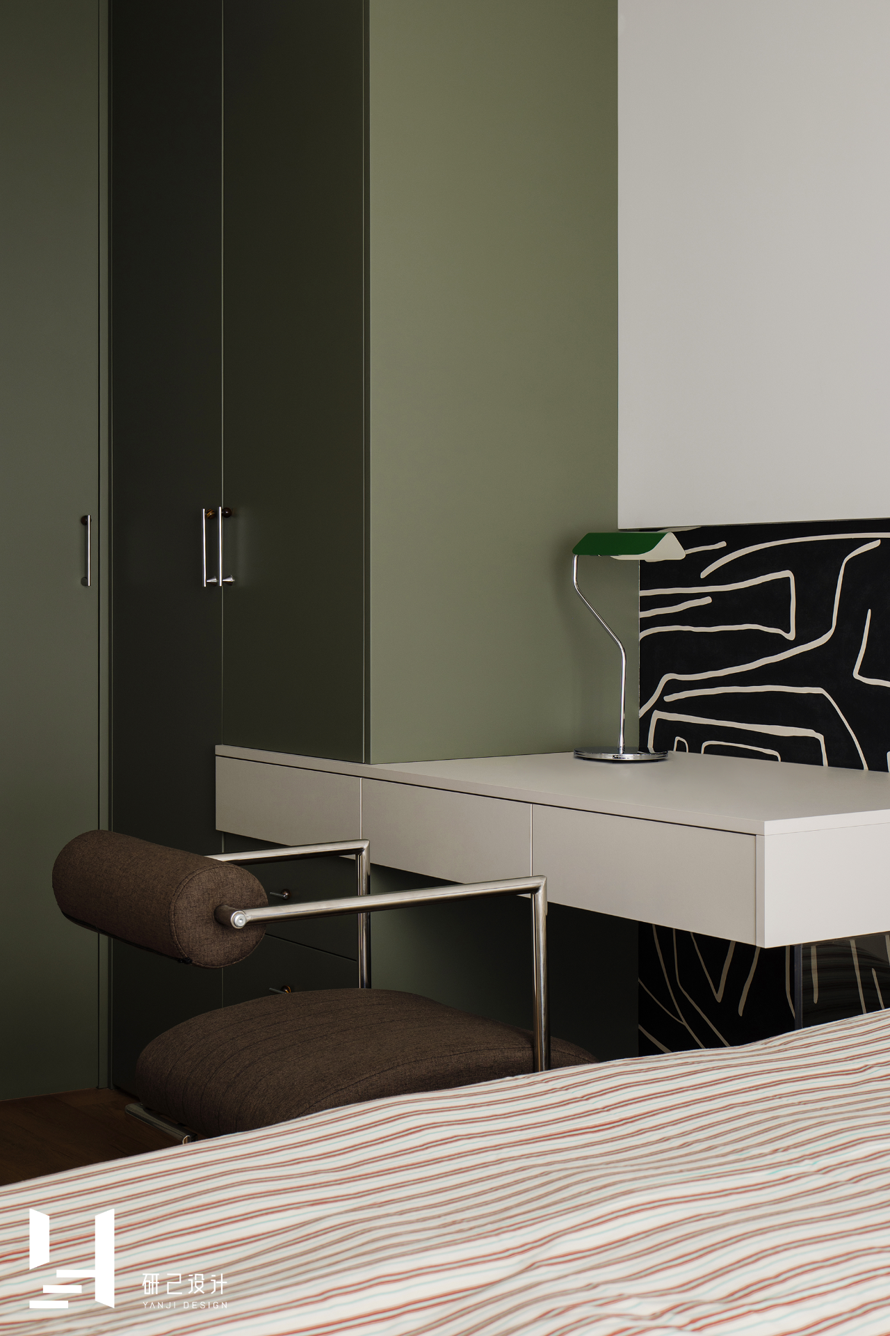 安徽芜湖国宾台142㎡ 《黑色圆舞曲》丨中国芜湖丨研己设计-60