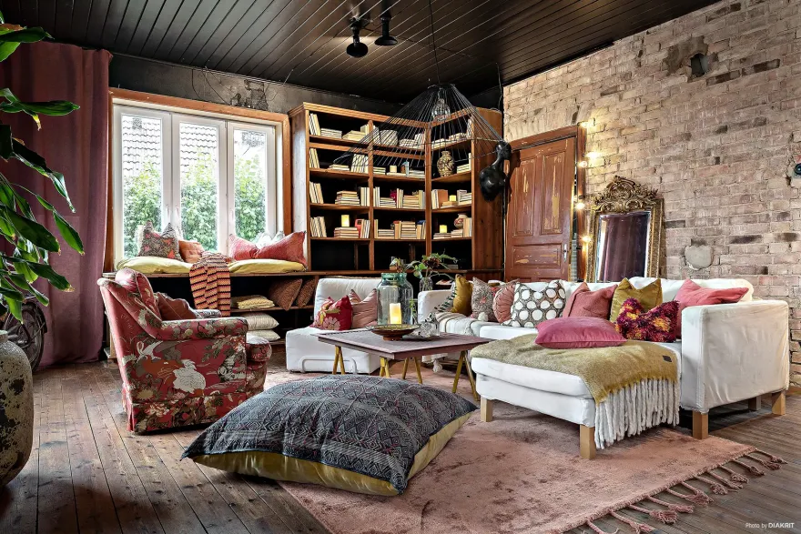 色彩斑斓的百年之家 | 独特的波希米亚风格室内设计-18