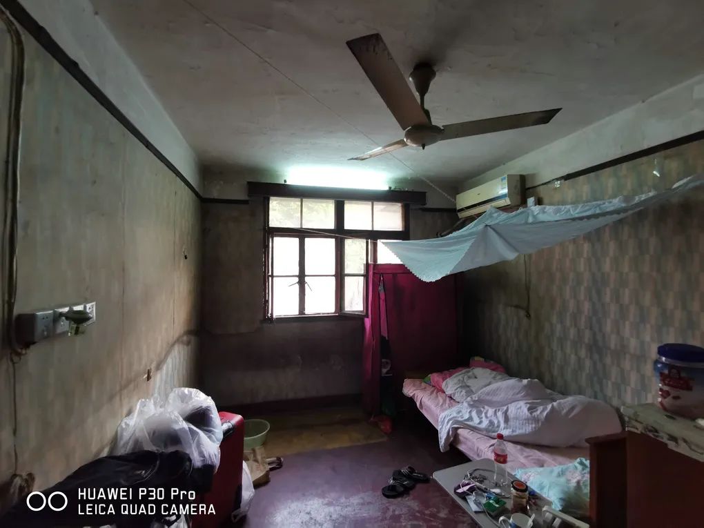 老破小逆袭!现代简约风解救强迫症业主-104