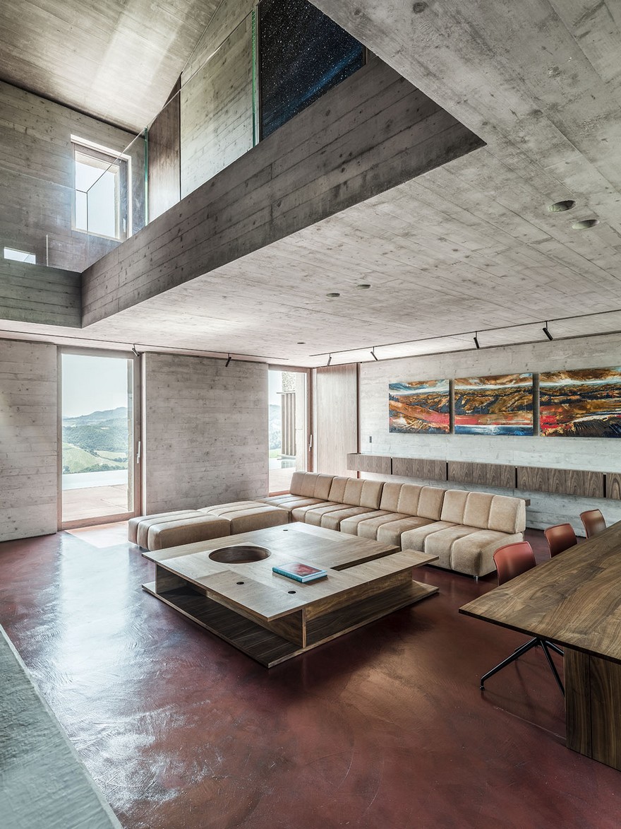 This Italian Stone House Celebrates Vernacular Architecture in a Modern Way-10
