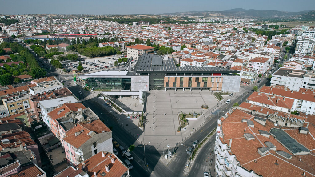 Çanakkale Belediyesi “Yeşil” Yerel Yönetim ve Kültür Merkezi Binası ve Yakın Çevresinin Düzenlenmesi Projesi - Arkitera-26