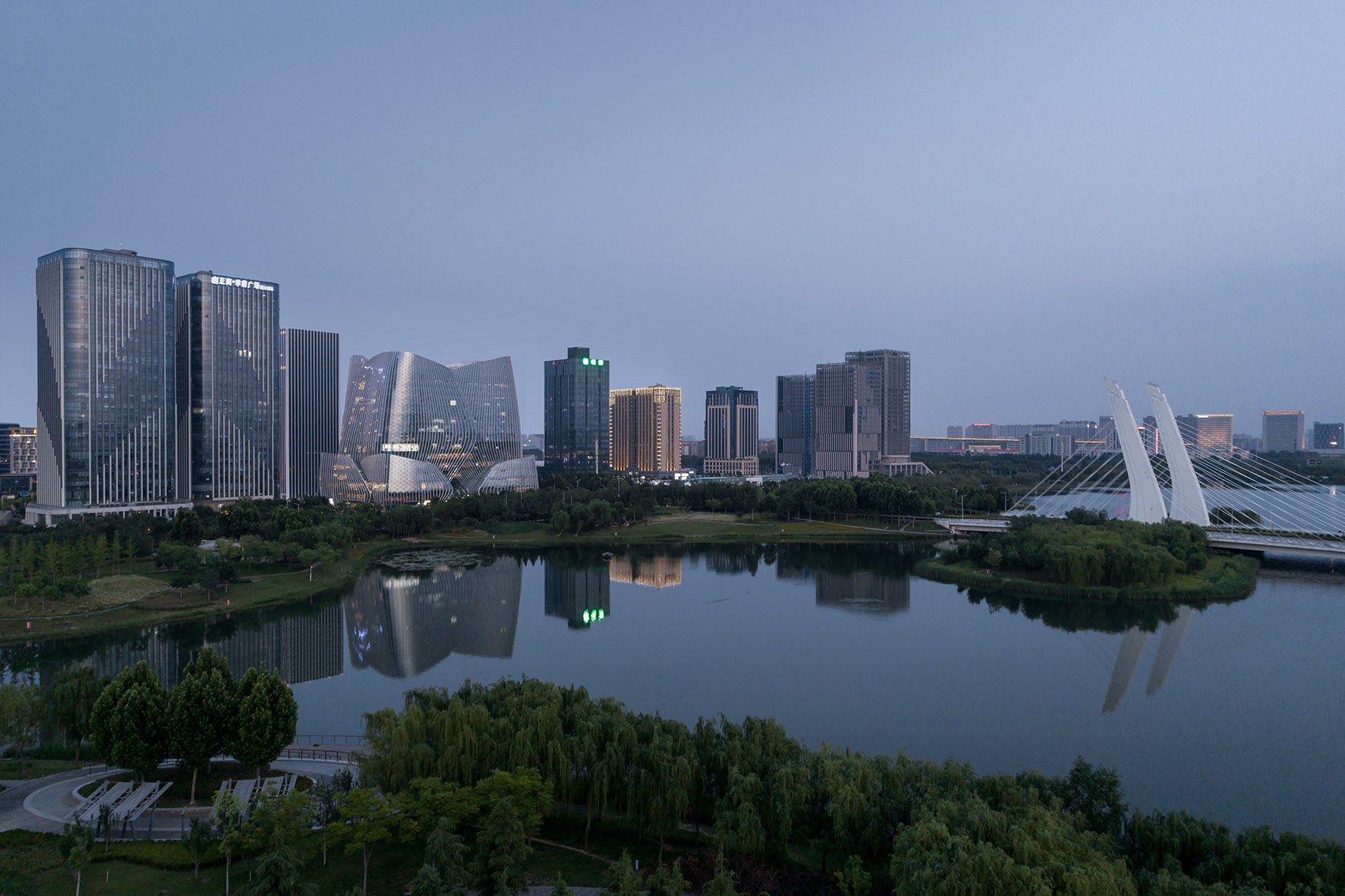 郑州局外·太格茂综合体中心-11