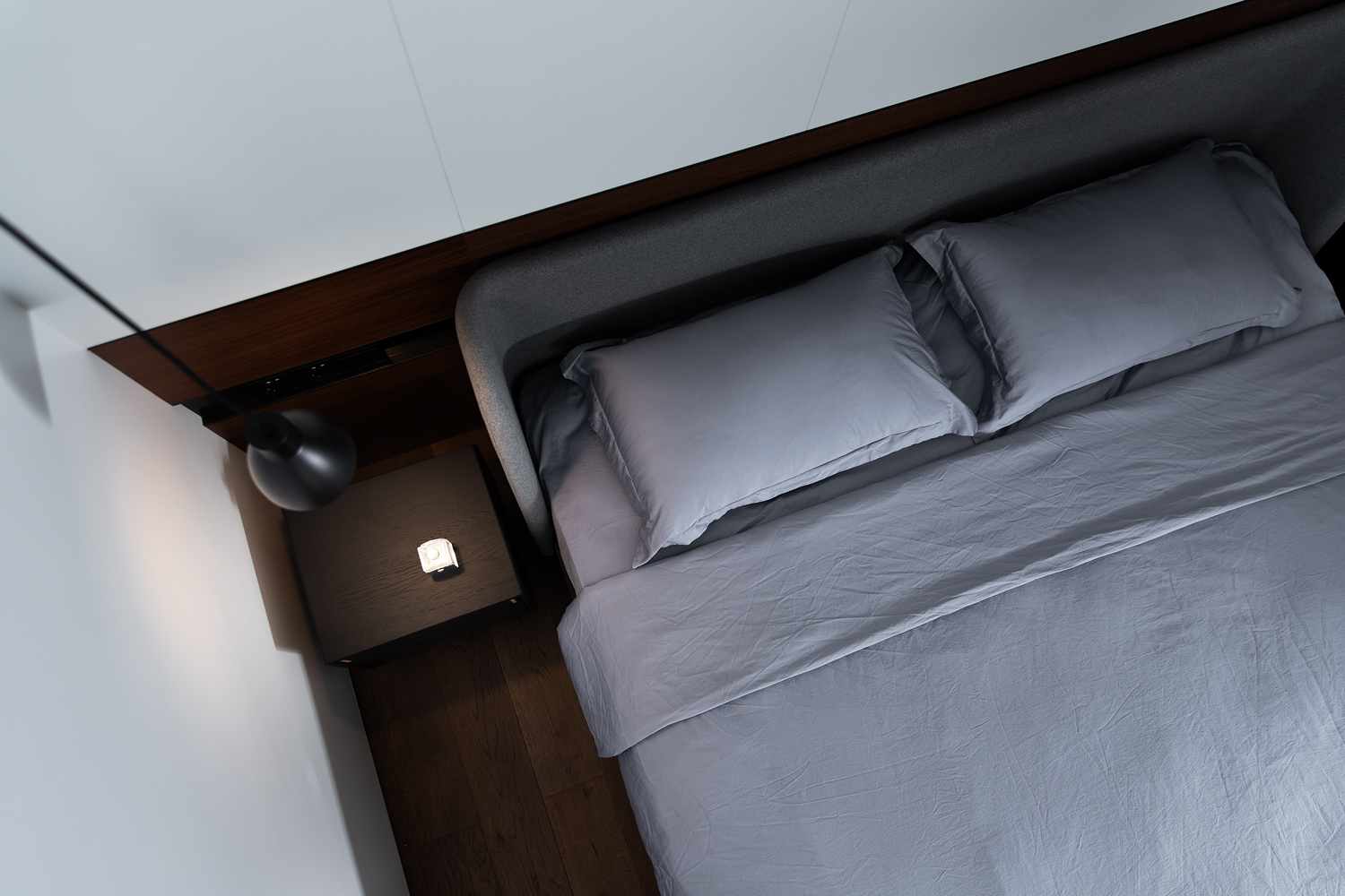 暗黑玩家｜胡桃木+酷感黑白的随性不羁丨中国深圳-39