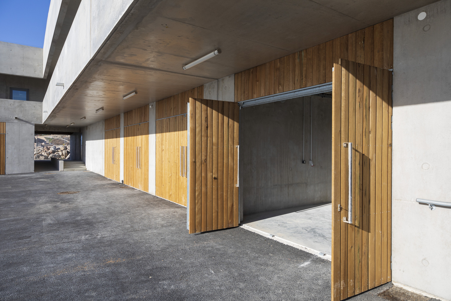 法国航海杆港口丨NBJ 建筑公司-11