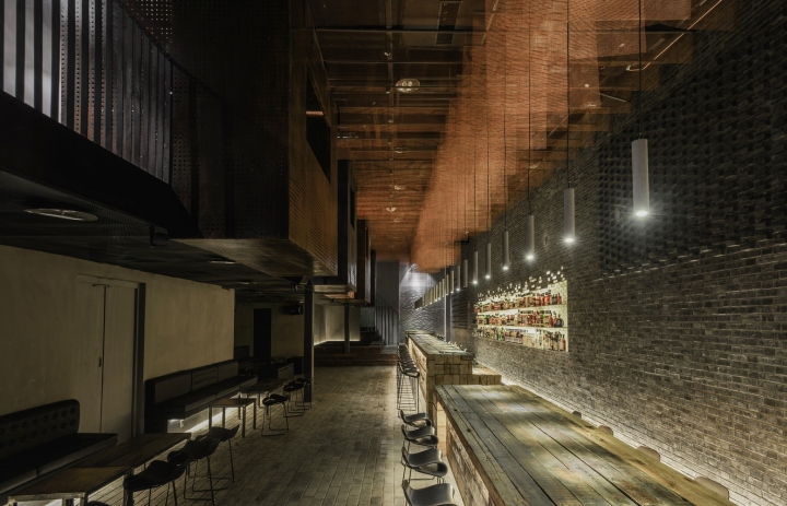 BLUE 建筑设计室的酒吧设计-16