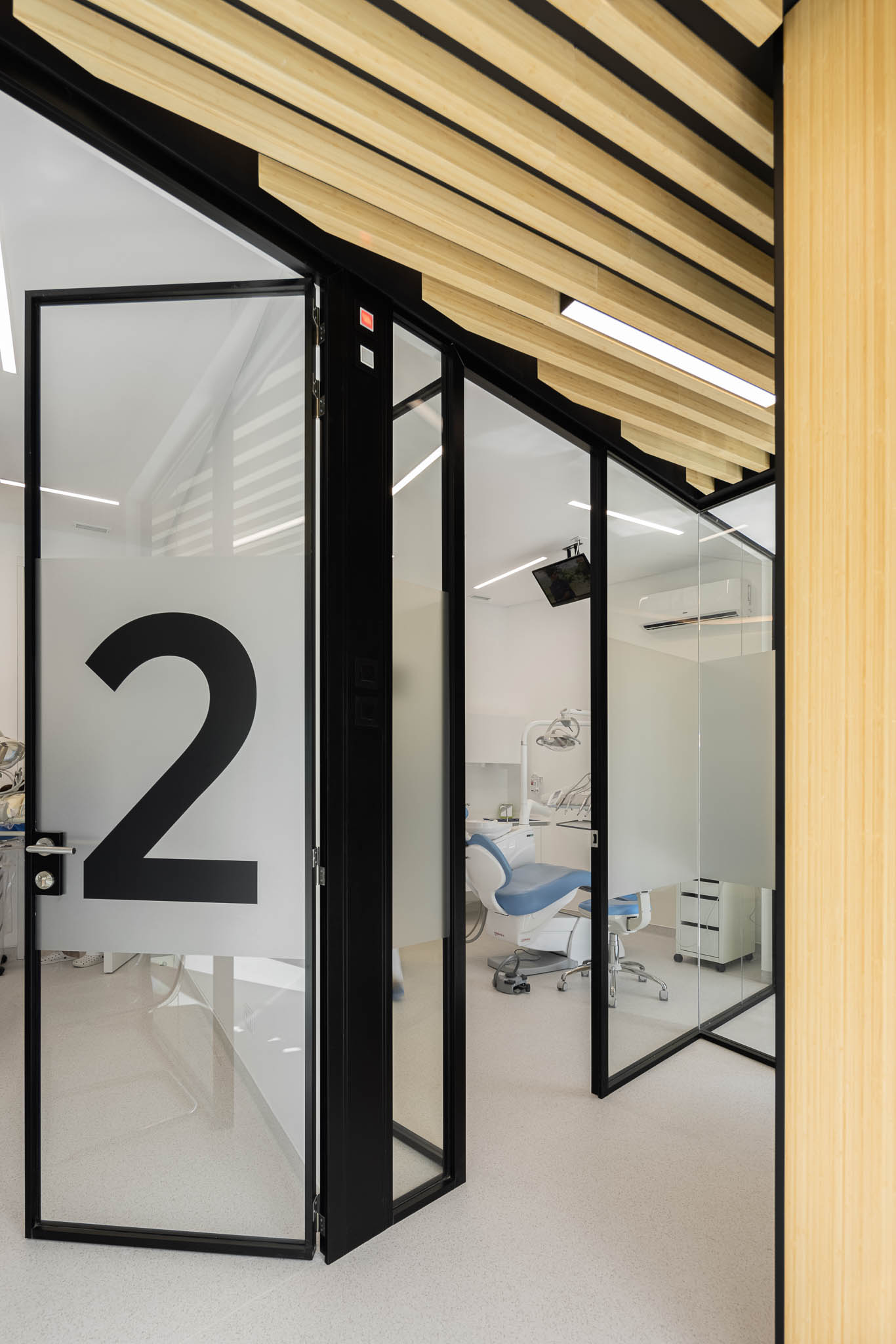 Clinica Dentária São Paulo 口腔医院丨Sabrab Architecture-44