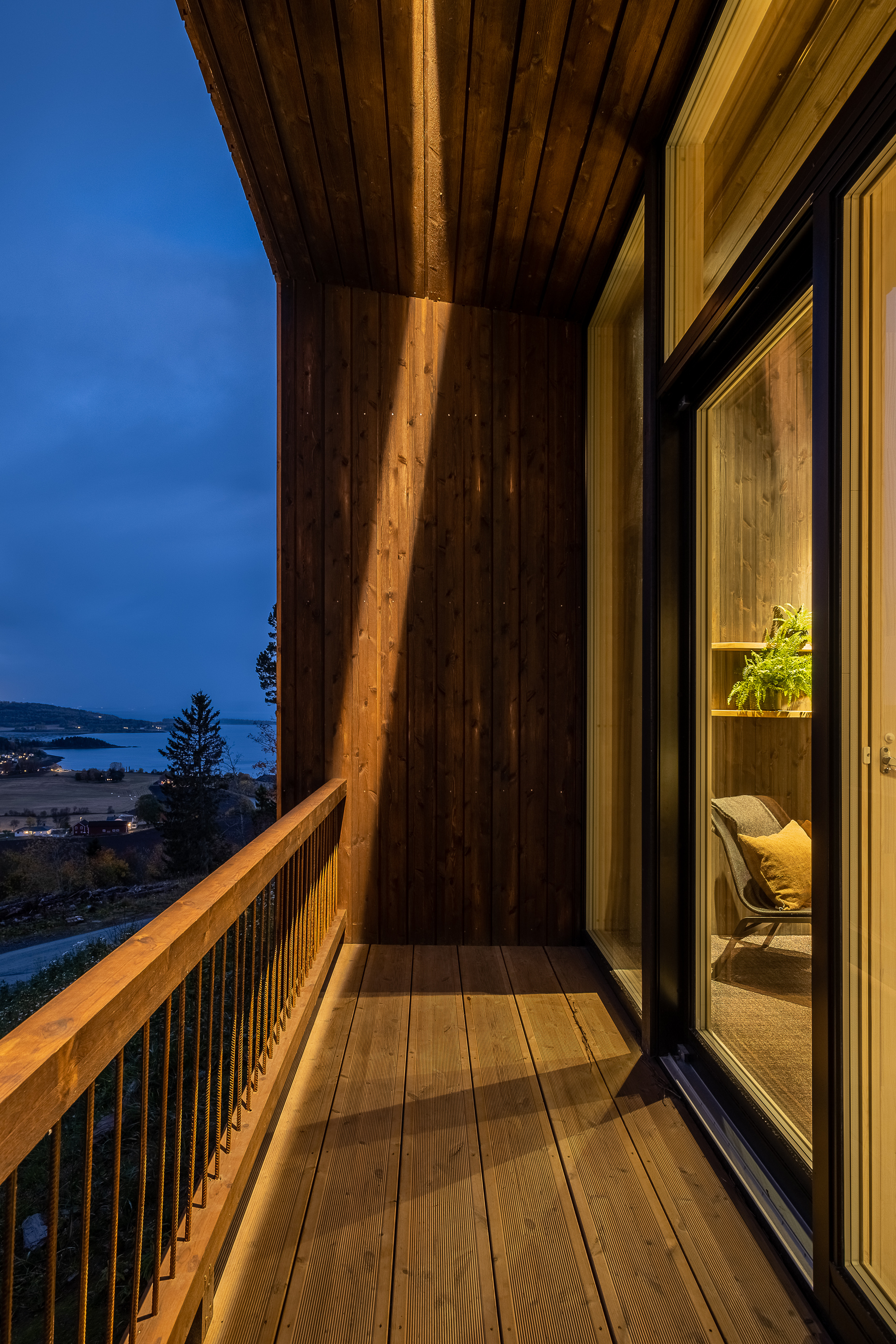 Øyna Cultural Landscape Hotel / Green Advisers AS-30