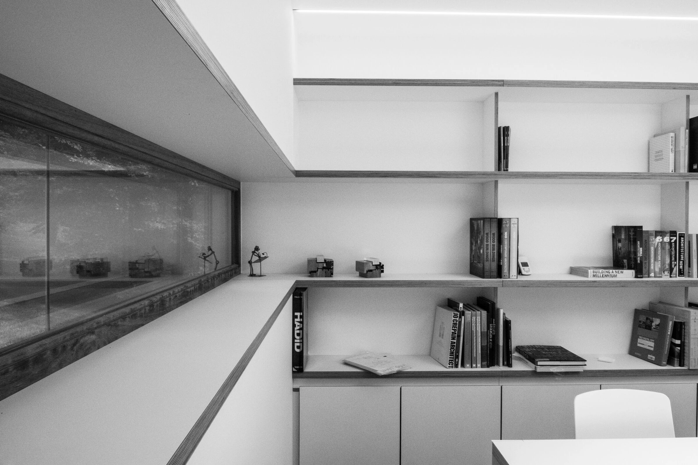 比利时森林中的“隐身”建筑-25