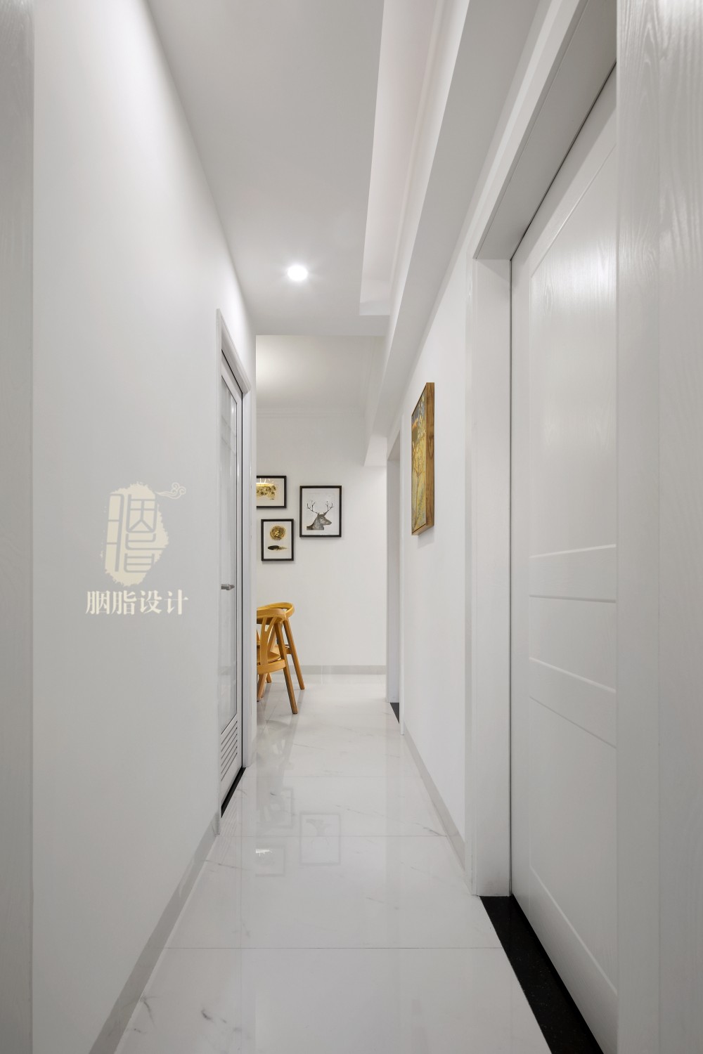 广州润粤大厦北欧风家居设计,原木与彩色的和谐搭配-55