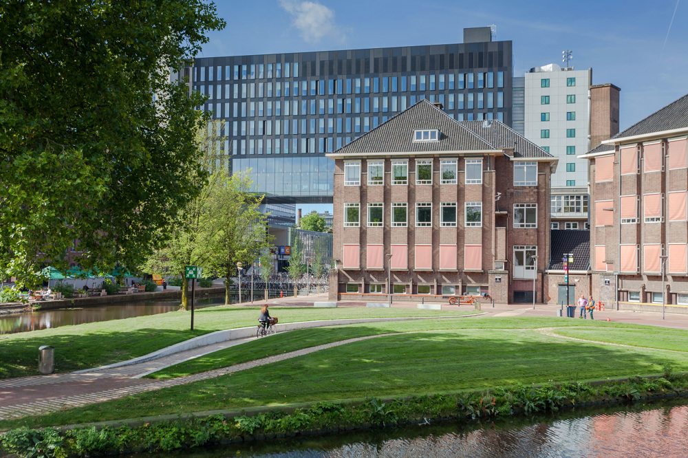 Roeterseiland 阿姆斯特丹大学景观设计丨荷兰阿姆斯特丹丨Inside Outside,AHMM Architects-28