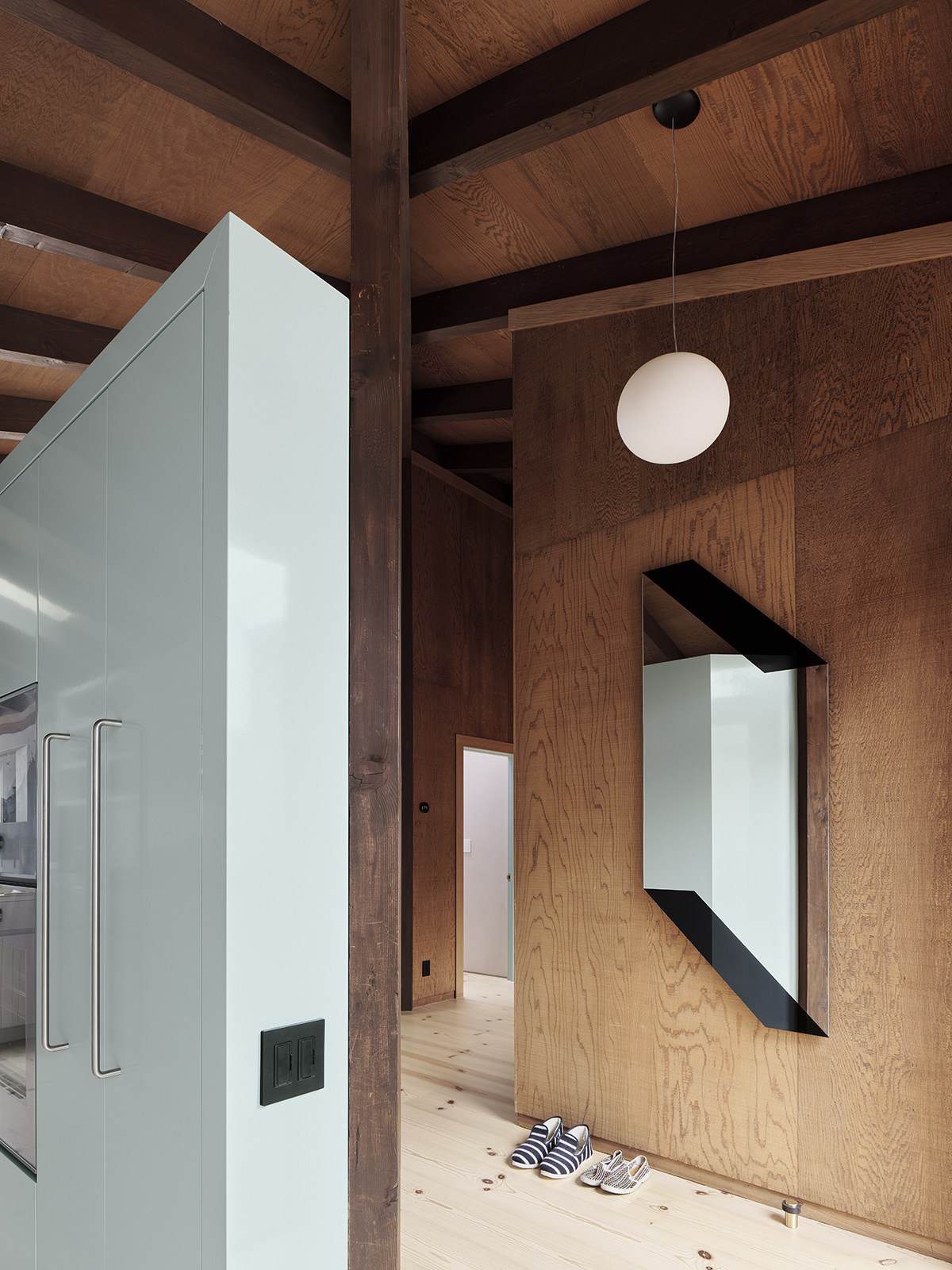 色彩与材质的完美融合 | 70 年代旧金山红杉屋的翻新设计-36