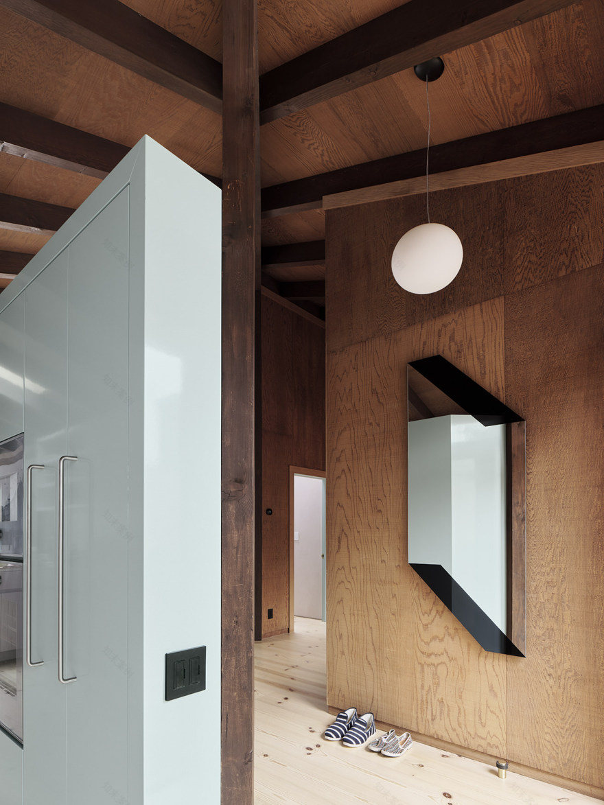 色彩与材质的完美融合 | 70 年代旧金山红杉屋的翻新设计-36