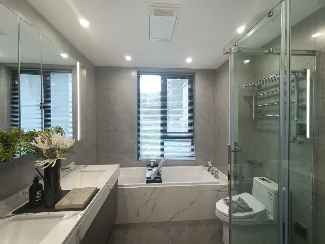 现代简约四室两厅装修设计丨丰立装饰-53