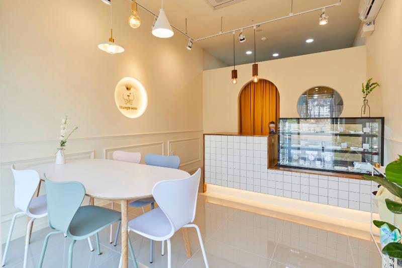 十平米创意餐厅，韩式温馨空间-4