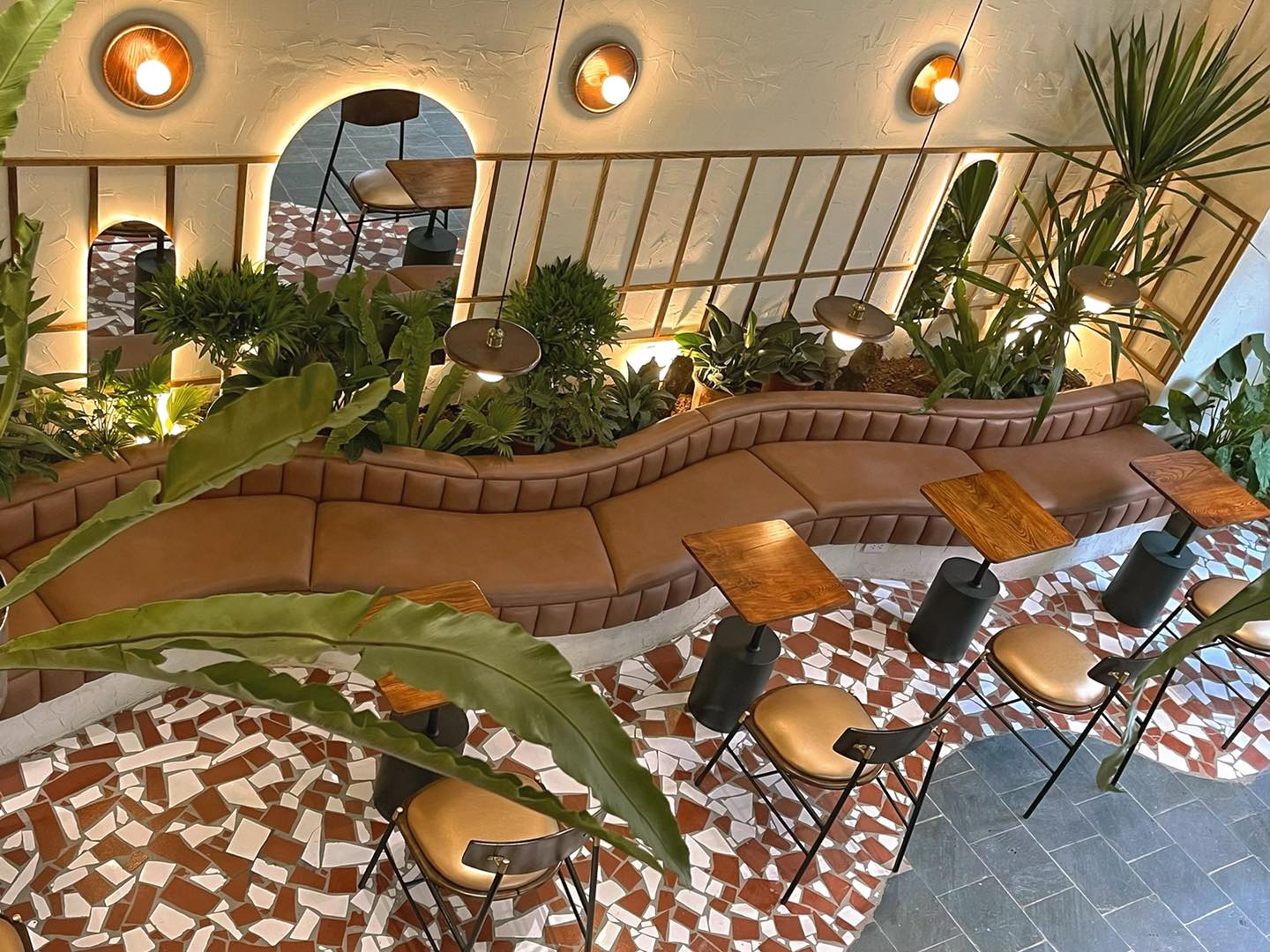 Review Mermon Coffee Royal - Phong Cách "minimalism" đậm chất Hàn Quốc-30