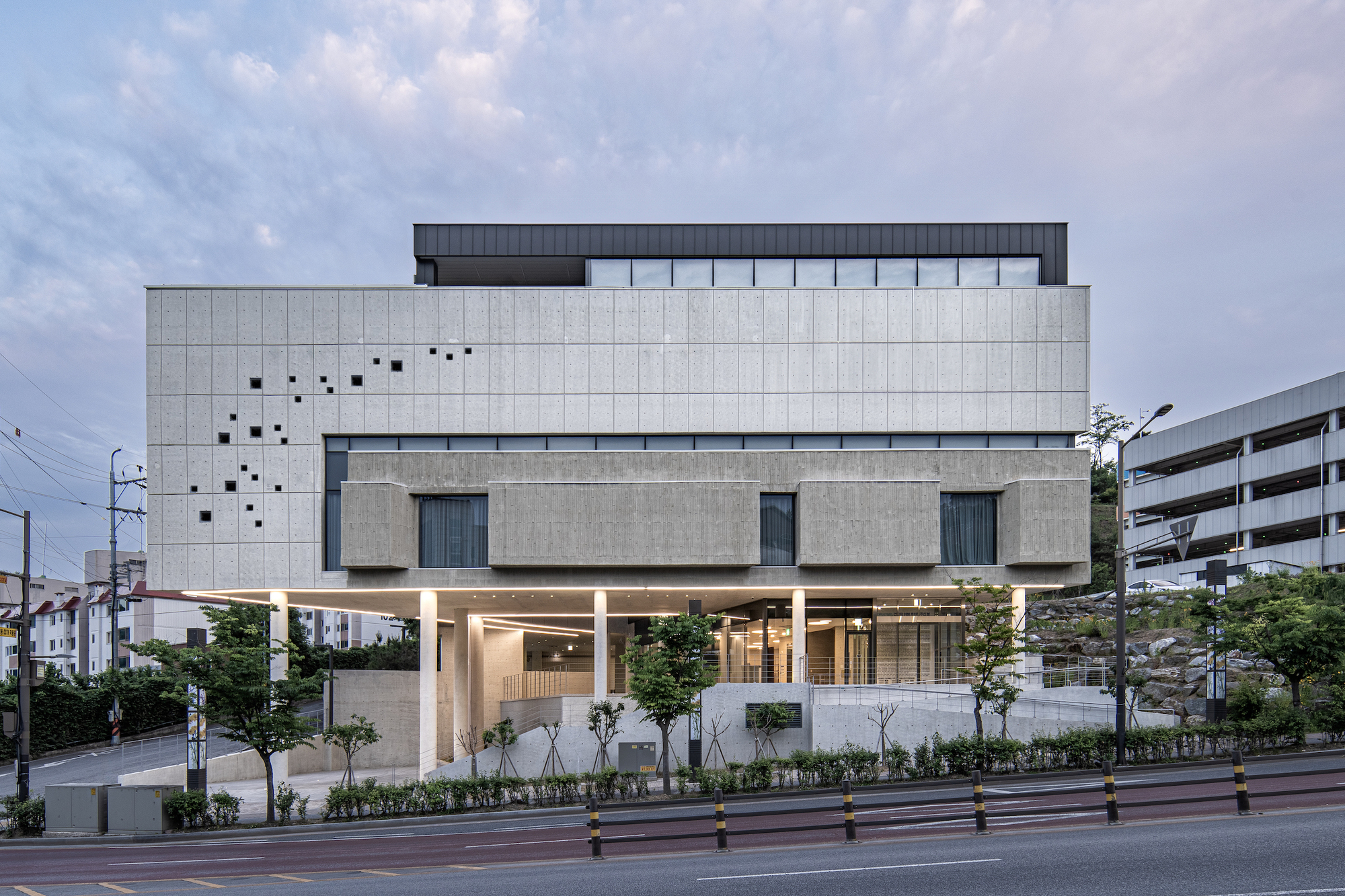 Modern History of Christianity Museum / Kode Architects-29