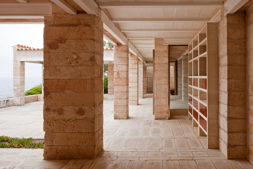 罐头清单或能利斯(具体含义需根据更多上下文来确定)丨西班牙丨约翰·伍重-36