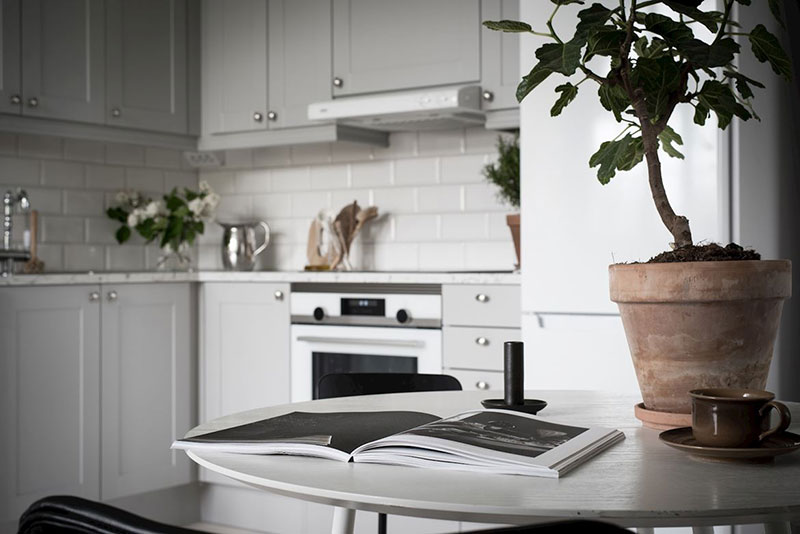 瑞典阁楼小公寓，浪漫宜居的简约空间-8