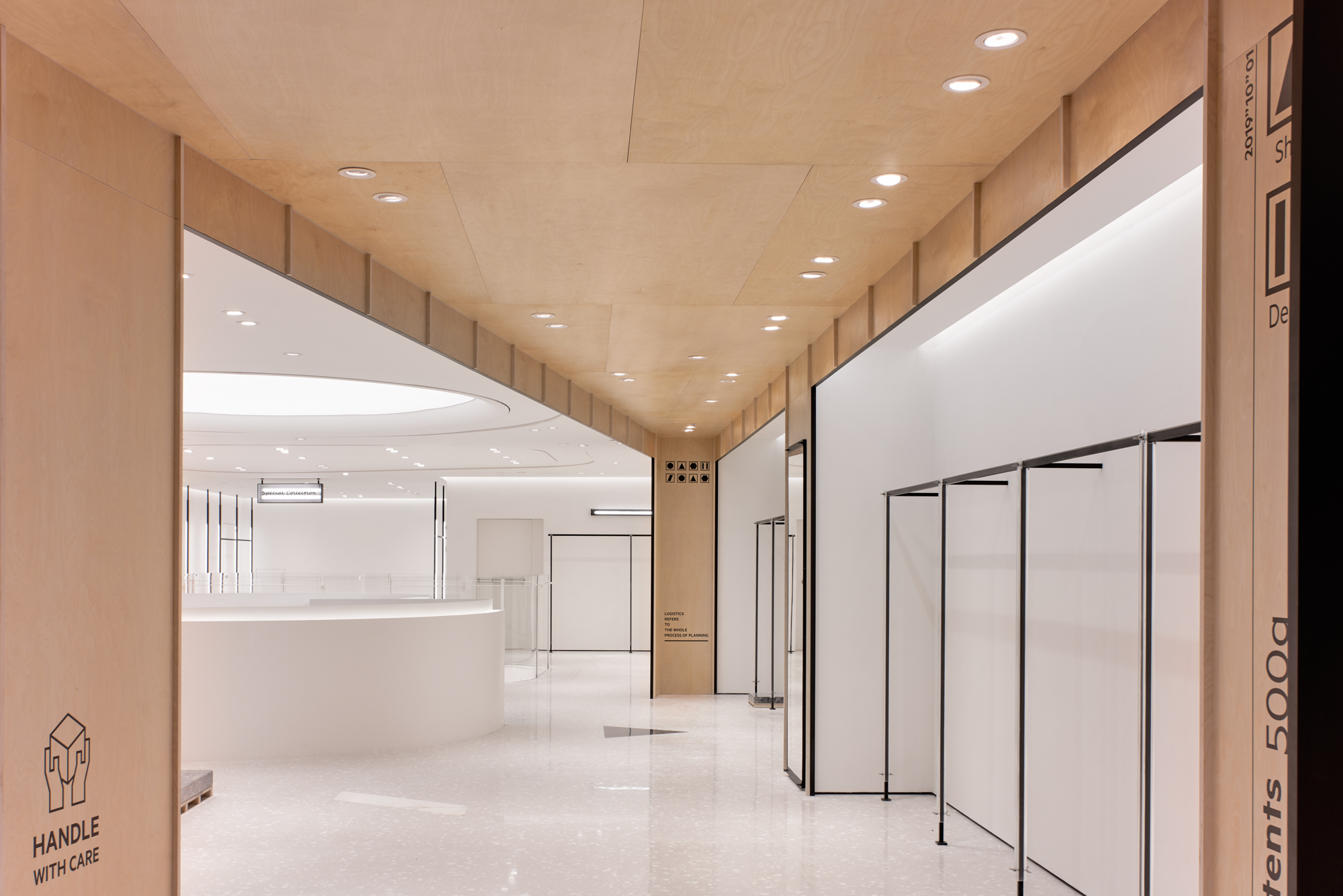 上海 LILY 旗舰店-18