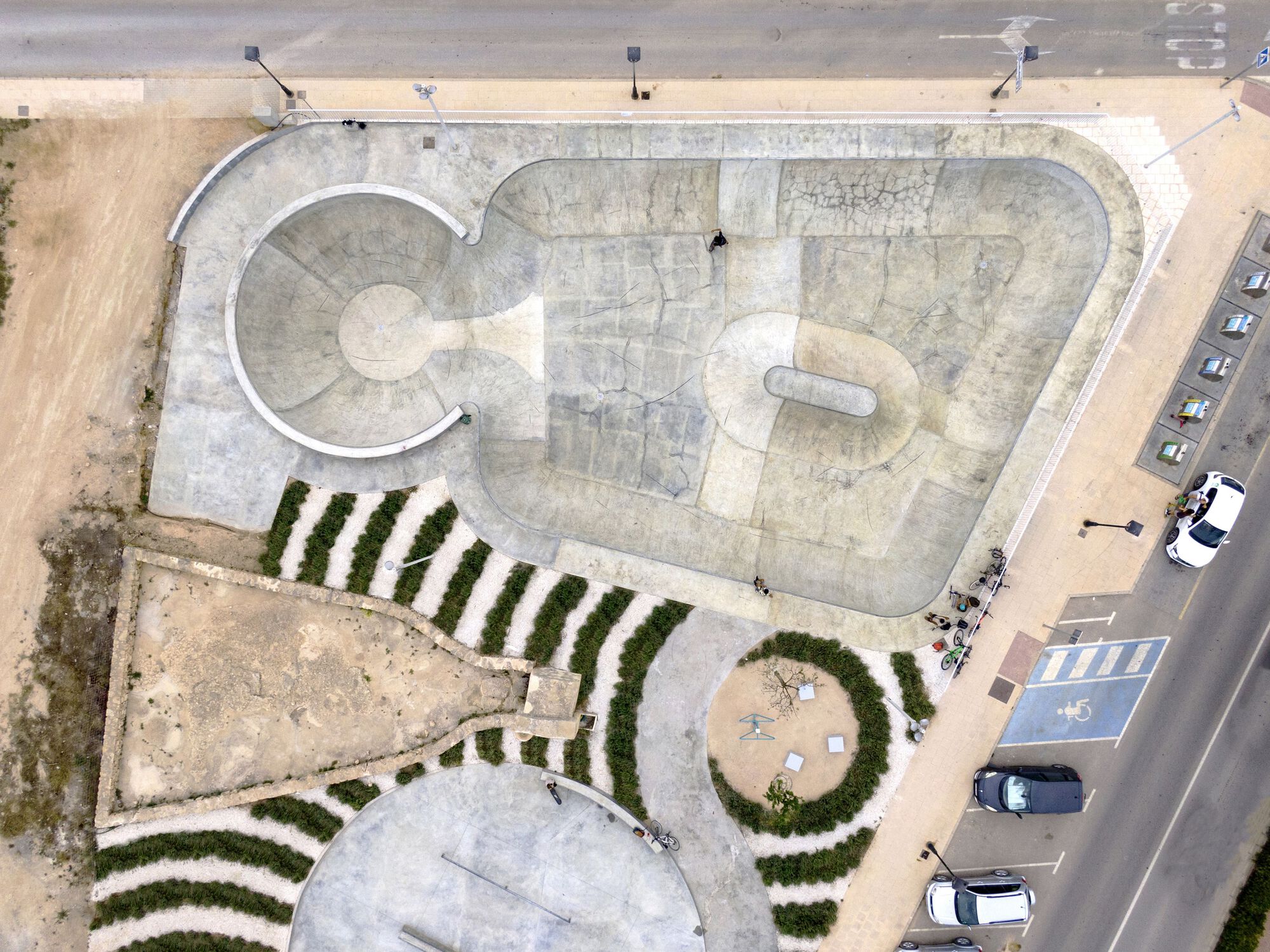 Sant Francesc Xavier 体育中心丨西班牙丨MCEA | Arquitectura-13