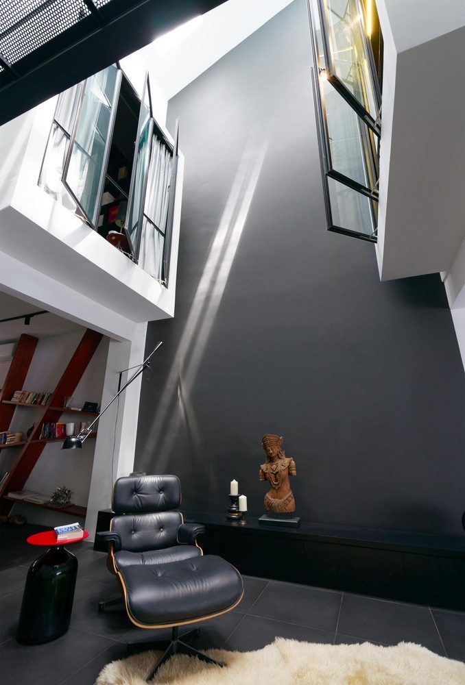 双人住宅中的流动空间与光影游戏-55