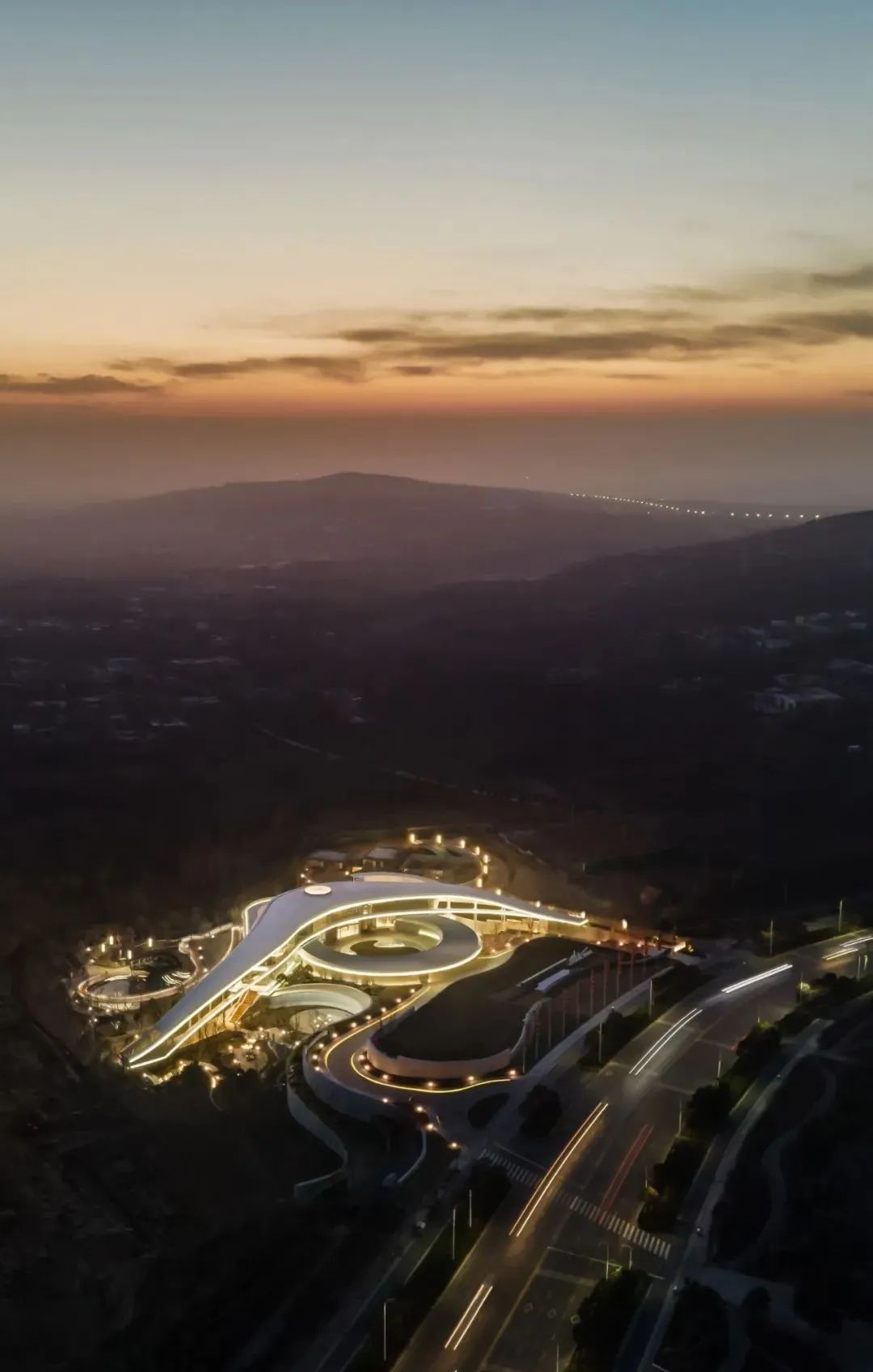 新东润云麓之城城市会客厅丨中国郑州-9