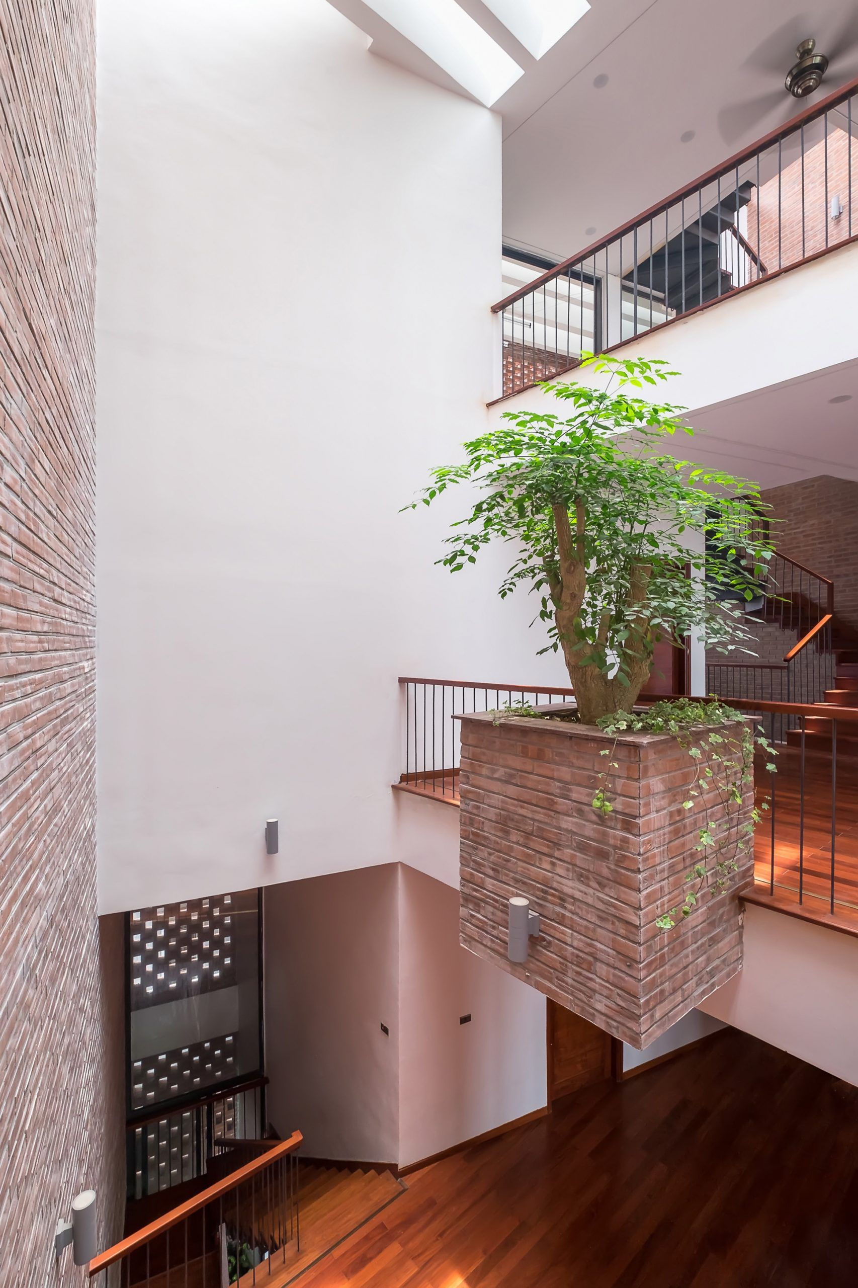 热带洞穴之家-16