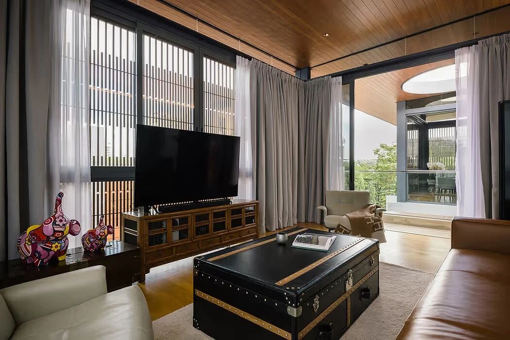 廊屋；走廊房（注：Verandah指走廊、游廊，结合House，廊屋表意较简洁精准，但走廊房表意更直白，具体可根据实际语境确定最合适的表述） 丨新加坡丨Mark 12 Architects-2