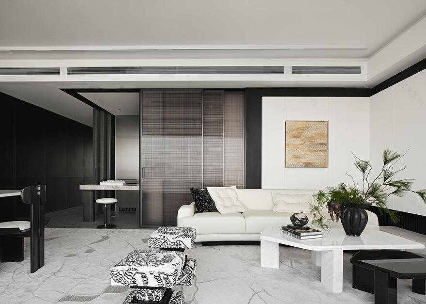 中海·大连十里观澜复式丨中国大连丨室内设计为深圳共向设计,软装设计为深圳共向美学-6