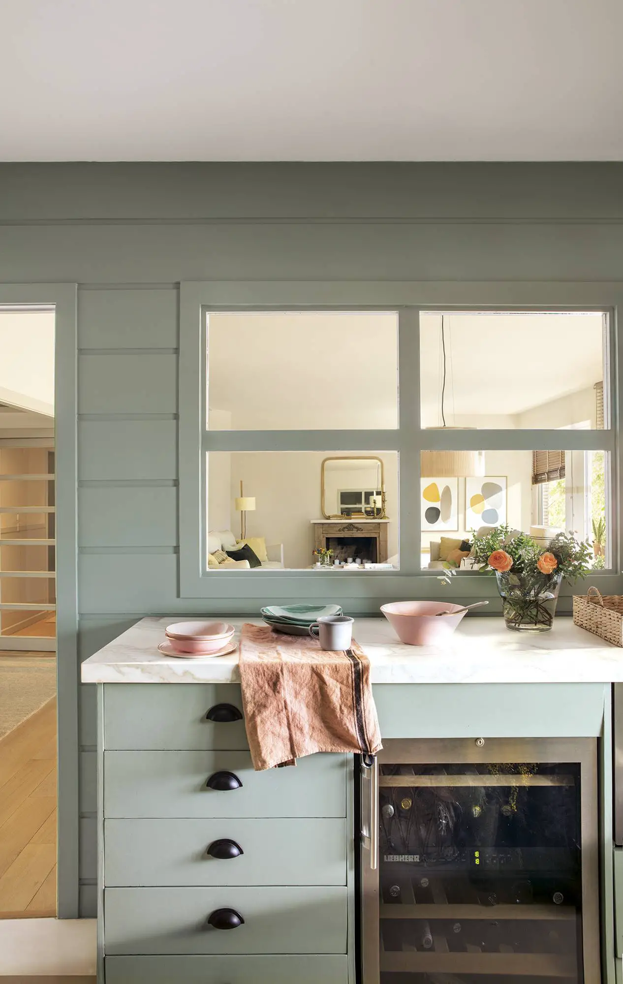 巴塞罗那绿意盎然公寓的创新设计-7