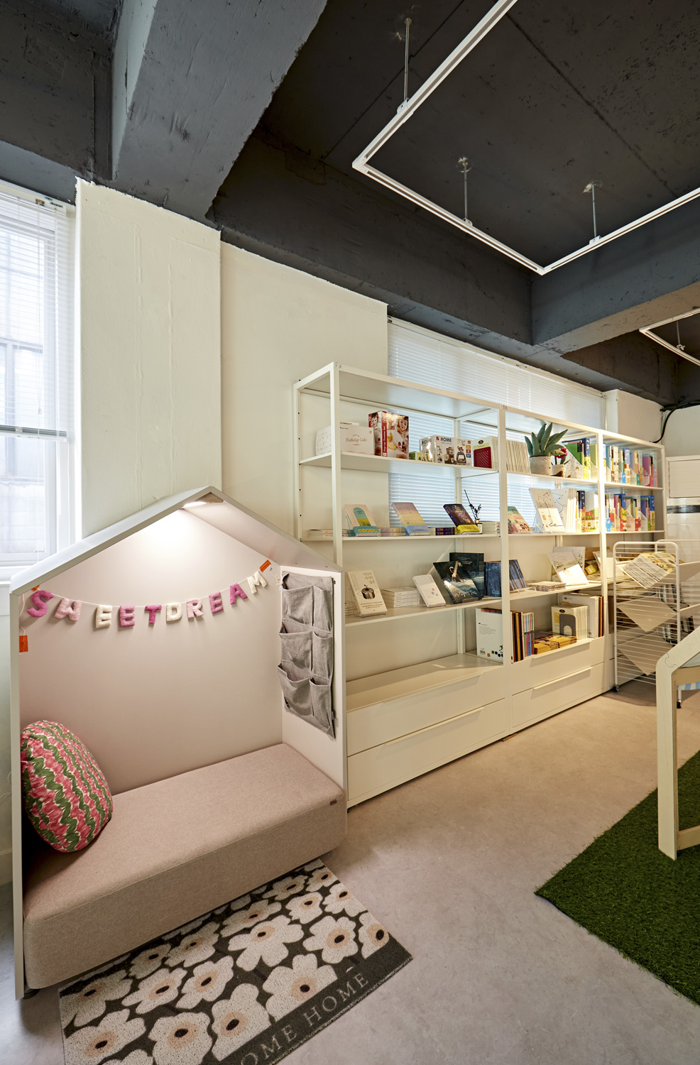 极简主义的 30 平米咖啡馆 | 韩国设计师的室内设计杰作-13