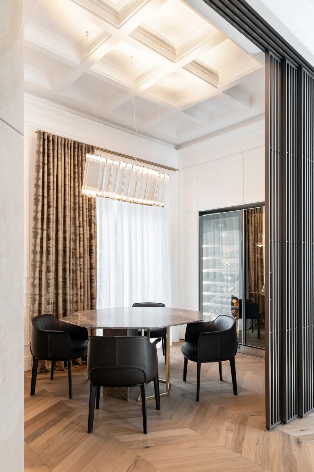 MENDOR｜分割成就艺术｜现代和功能性的美学重新定义的空间-53