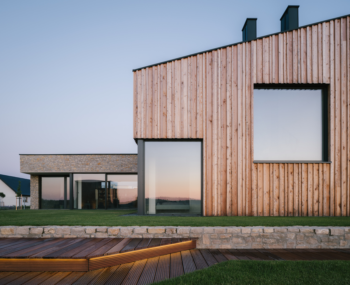 波兰田野中的和谐共生建筑丨波兰波莱丨Staruń Wanik Architects-30