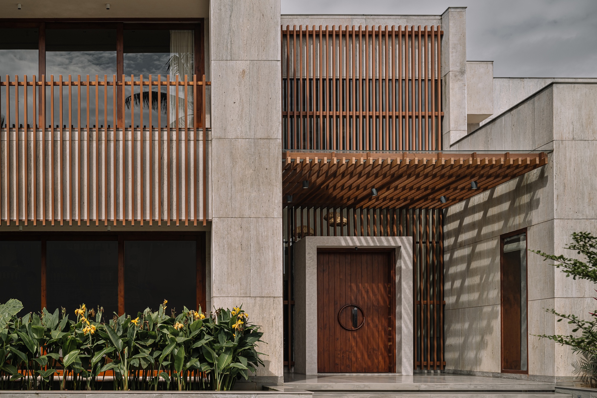 PBR住宅

注：PBR可能是特定名称、缩写等，如果有更具体的背景信息，翻译可能会更精准 丨印度丨Studio Saransh-33