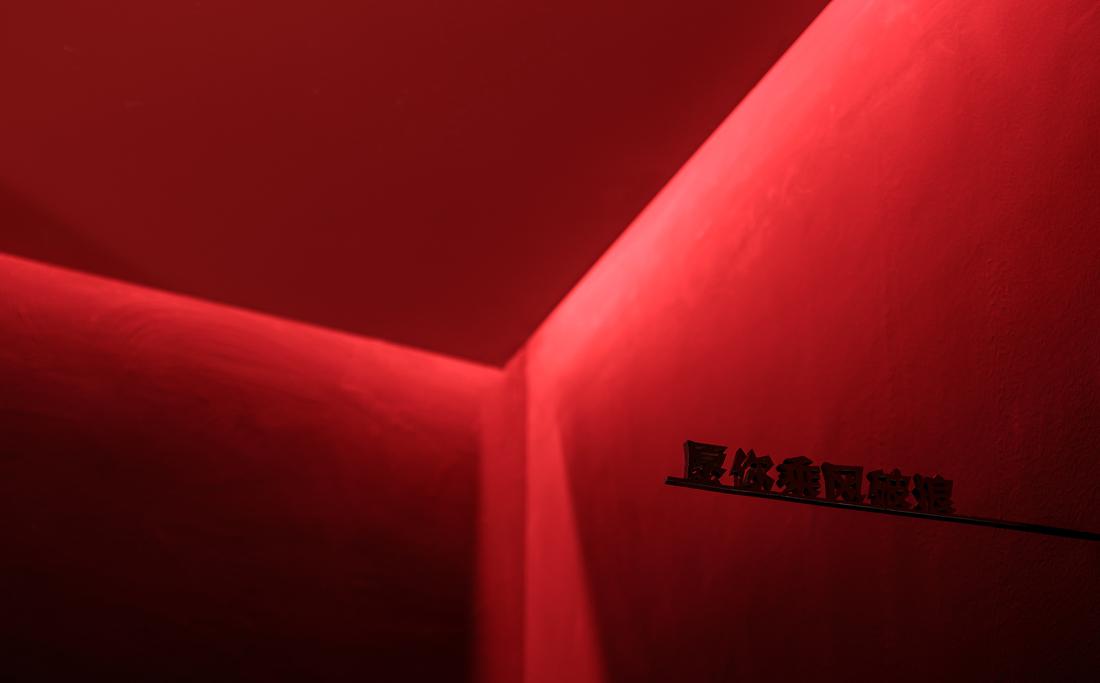 嘟嘟经典面馆 | 一半炽热一半冰封的浪漫空间-34