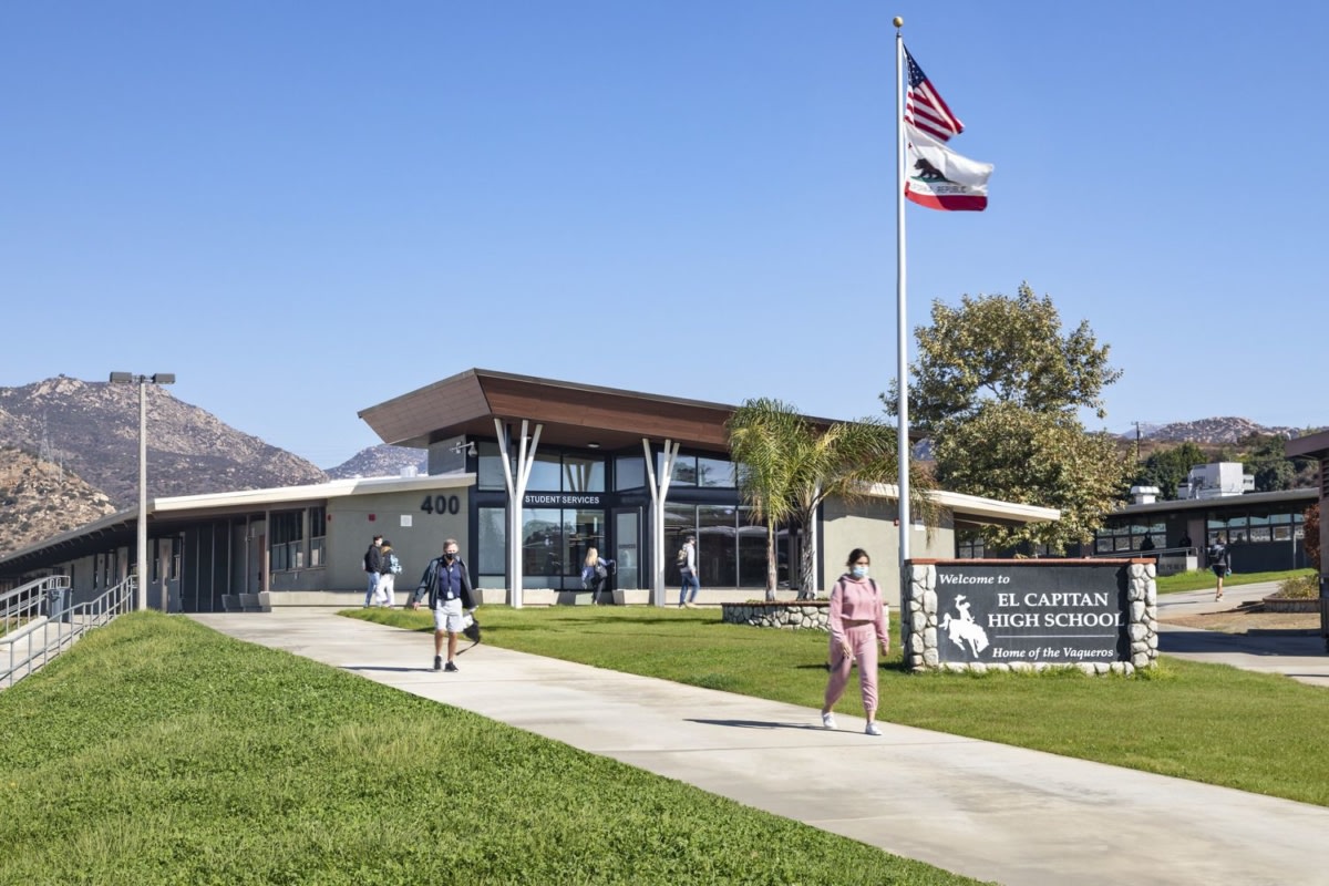 加州埃尔卡皮坦中学教学楼翻新丨HED-6