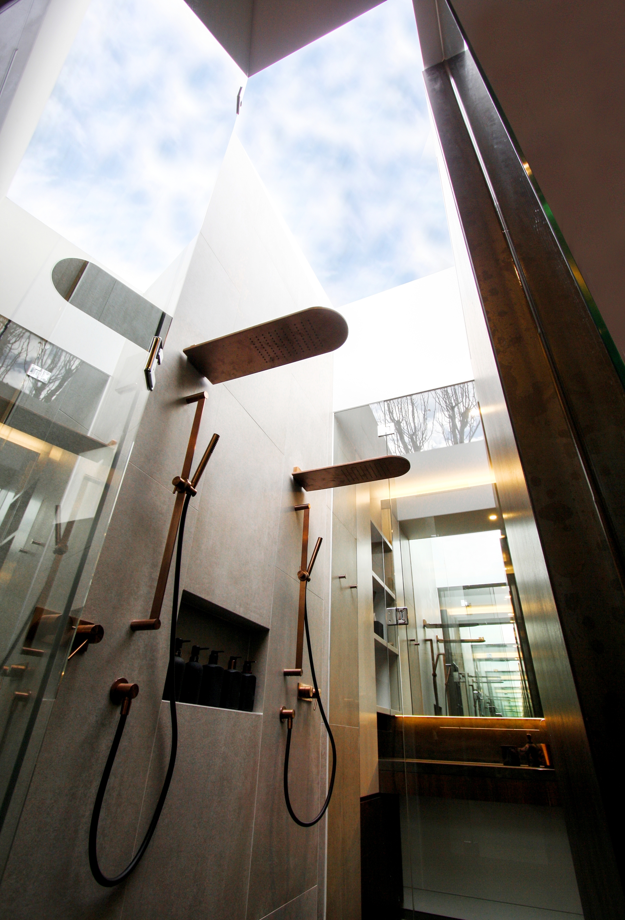 简约奢华,环保节能的 J House-12