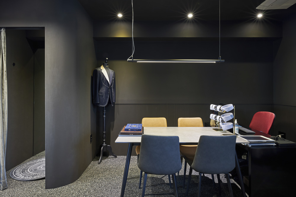 25 平现代男装店，极简黑白色调的魅力-9